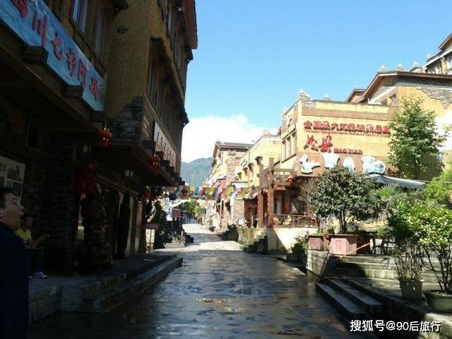 篮球运动员营救